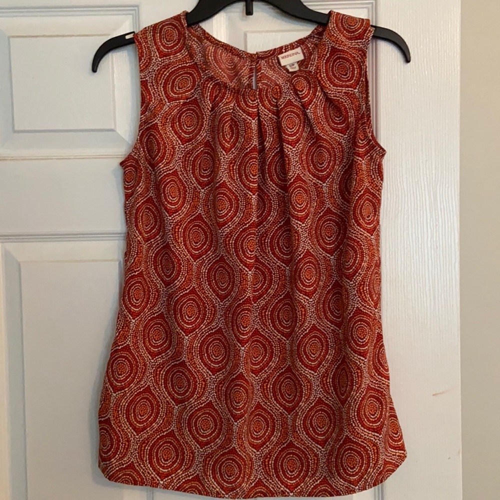 Perfect for work or jeans/shorts!
